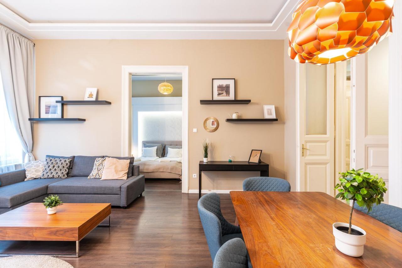 Spacious Luxury Apartment At The Heart Of Budapest Extérieur photo