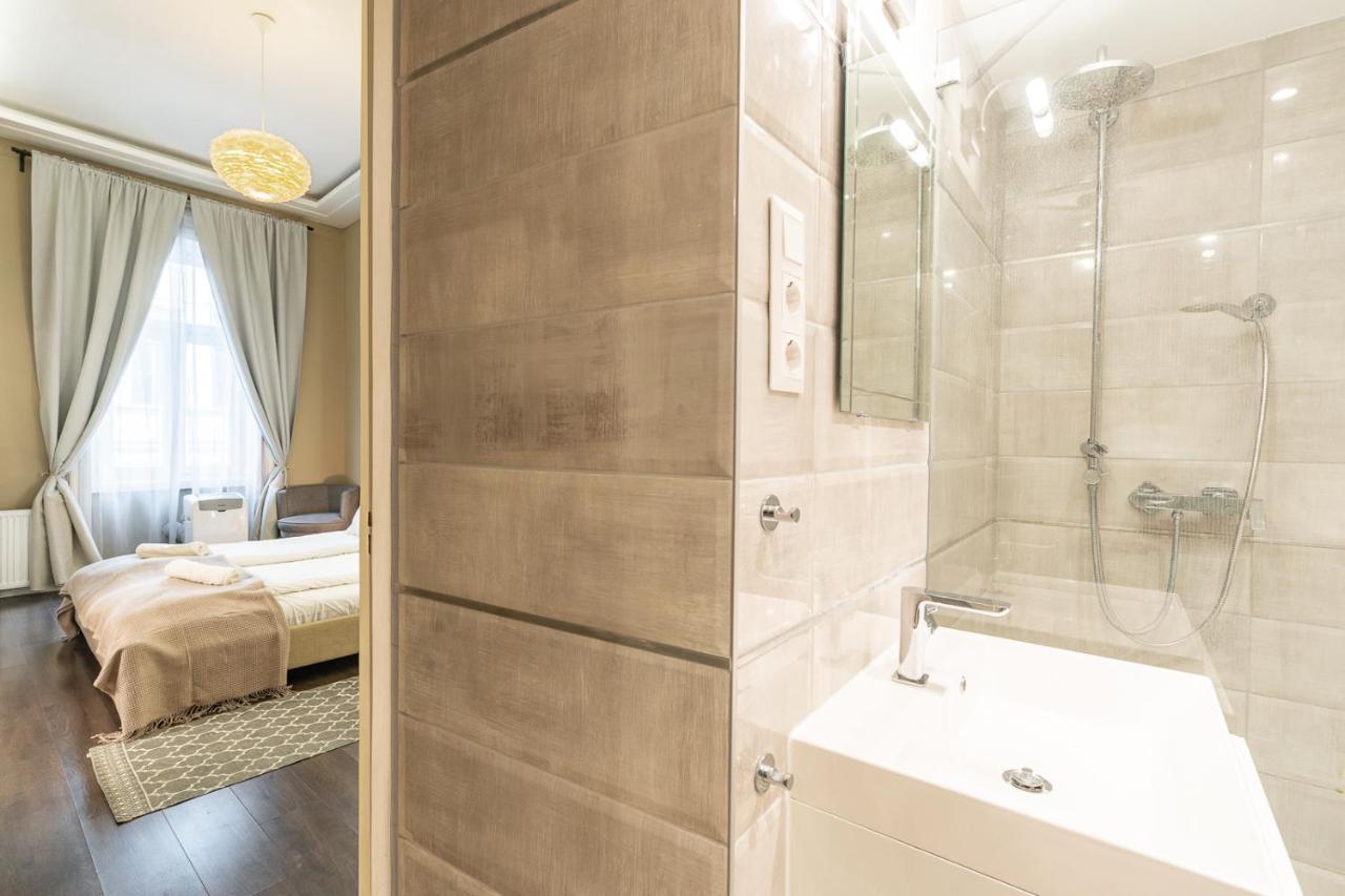 Spacious Luxury Apartment At The Heart Of Budapest Extérieur photo